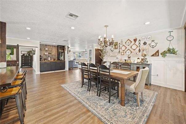 Chandelier, Dining room, Interior, Recessed Lighting, Wood Texture Flooring