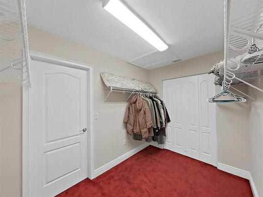 Interior, Walk-in Closets