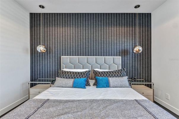 Bedroom, Interior, Pendant Lights