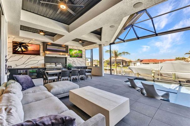 Dining room, Glass Ceilings, Interior, Living room, Sun Room
