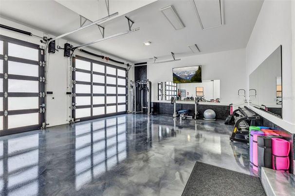 Fitness Equipment, Garage, Interior