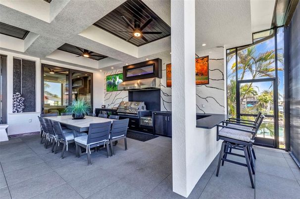 Dining room, Interior, Kitchen, Recessed Lighting