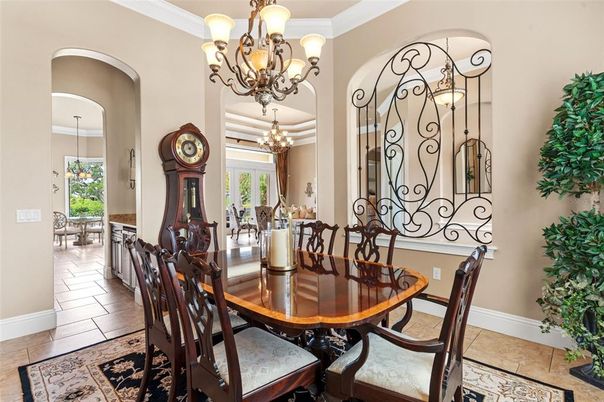 Chandelier, Dining room, Interior
