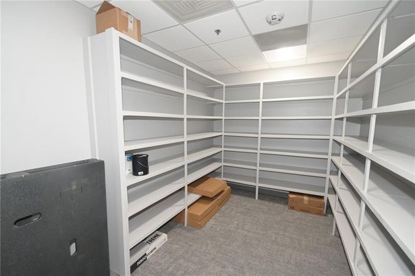Interior, Recessed Lighting, Walk-in Closets
