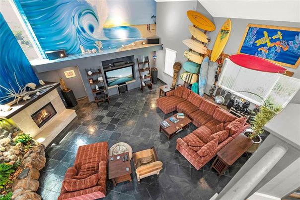 Fireplace, Interior, Living room