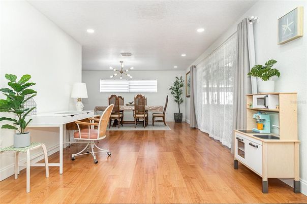 Home Office, Interior, Pendant Lights, Recessed Lighting, Wood Texture Flooring