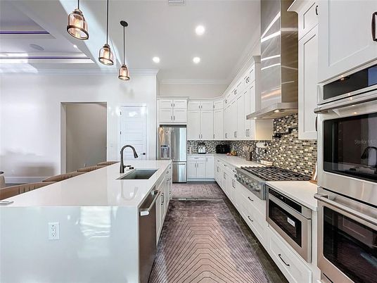 Interior, Kitchen, Pendant Lights, Recessed Lighting, Stainless Steel Appliances