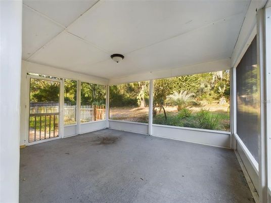 Empty room, Interior, Sun Room