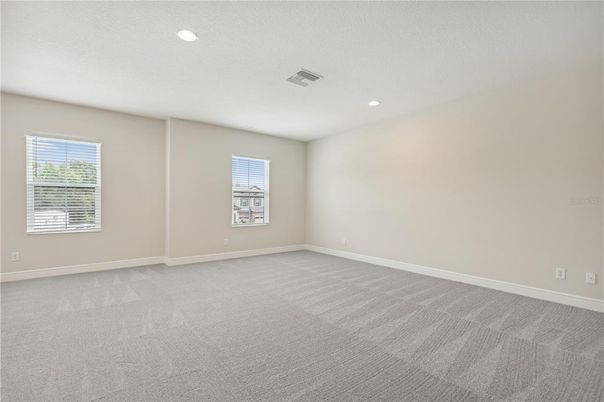 Empty room, Interior, Recessed Lighting