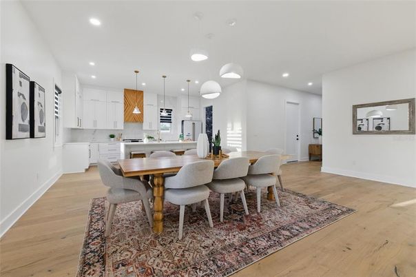 Dining room, Interior, Kitchen, Pendant Lights, Recessed Lighting, Wood Texture Flooring