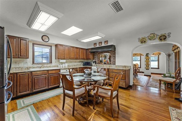 Dining room, Interior, Kitchen, Stone Walls, Wood Texture Flooring