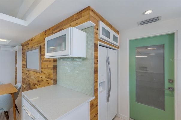 Interior, Kitchen, Recessed Lighting, Wooden Walls