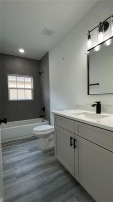 Bathroom, Interior, Recessed Lighting, Wood Texture Flooring