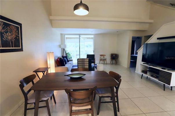 Dining room, Interior