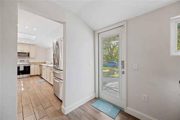 DE Listing image placeholder