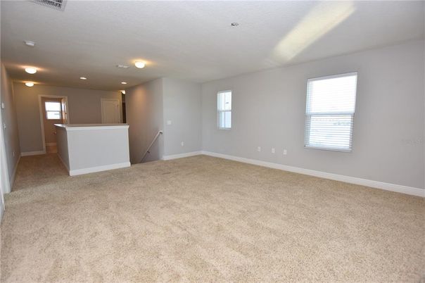Empty room, Interior, Recessed Lighting
