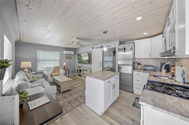 Interior, Kitchen, Living room, Pendant Lights, Recessed Lighting, Stainless Steel Appliances, Wood Texture Flooring