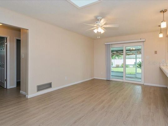 Empty room, Interior, Pendant Lights, Wood Texture Flooring