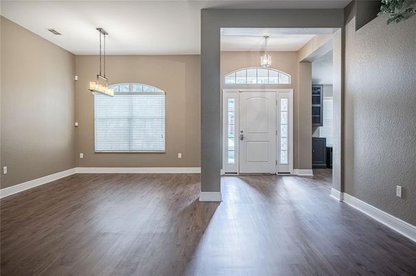 Interior, Pendant Lights, Wood Texture Flooring