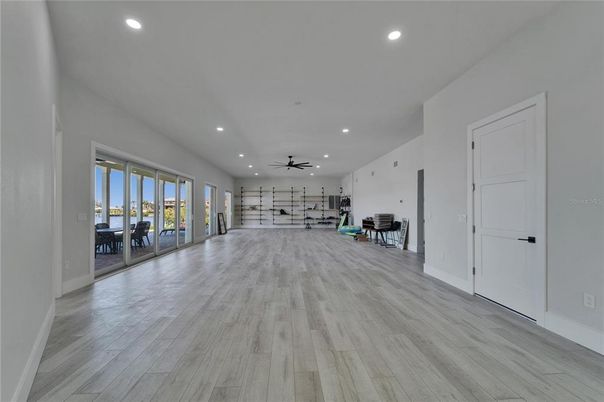 Empty room, Interior, Recessed Lighting, Wood Texture Flooring