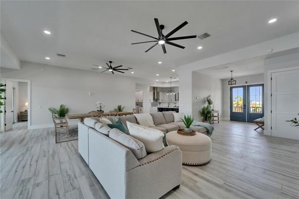 Dining room, Interior, Kitchen, Living room, Pendant Lights, Recessed Lighting, Wood Texture Flooring