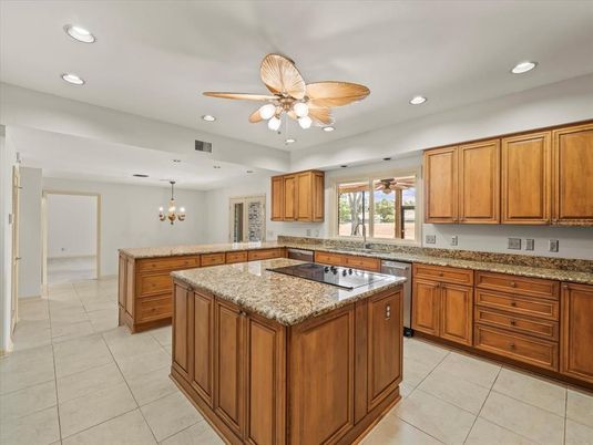 Chandelier, Interior, Kitchen, Recessed Lighting