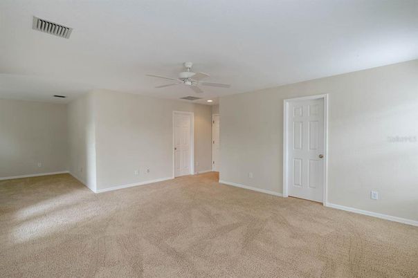 Empty room, Interior, Recessed Lighting