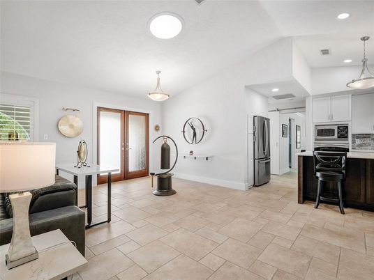 Interior, Kitchen, Pendant Lights, Recessed Lighting