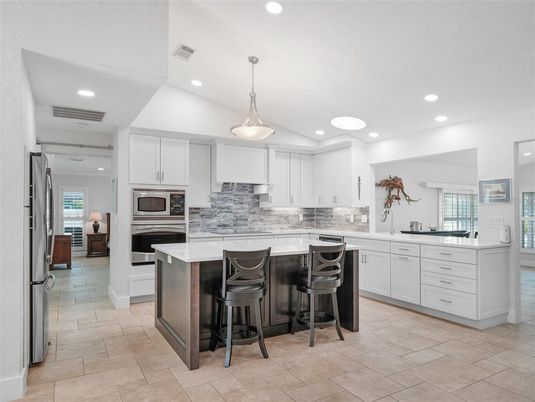 Interior, Kitchen, Pendant Lights, Recessed Lighting, Stainless Steel Appliances