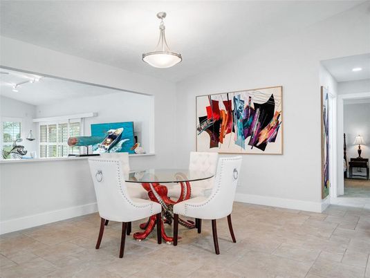 Dining room, Interior, Recessed Lighting