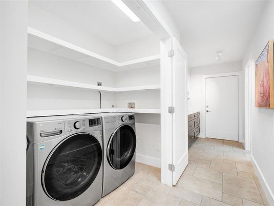 Interior, Washer