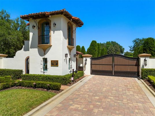 Exterior, Facade, Spanish Mediterranean