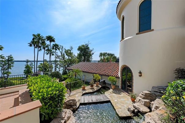 Exterior, Water
