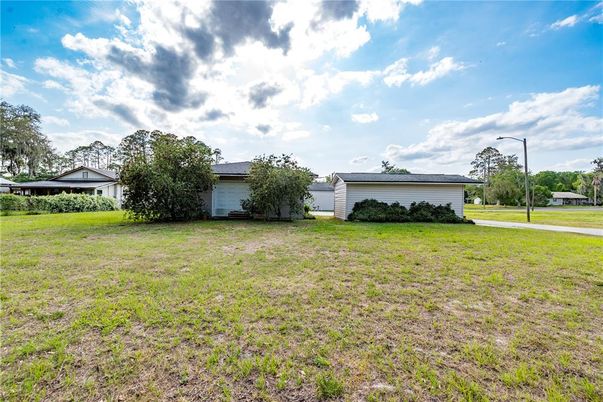Backyard, Detached Garage, Exterior