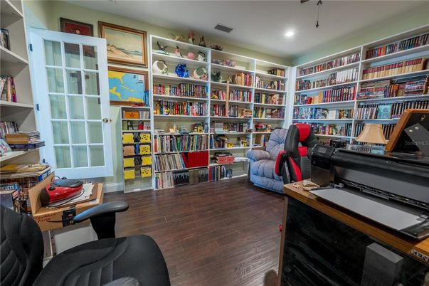 Home Office, Interior, Recessed Lighting, Wood Texture Flooring