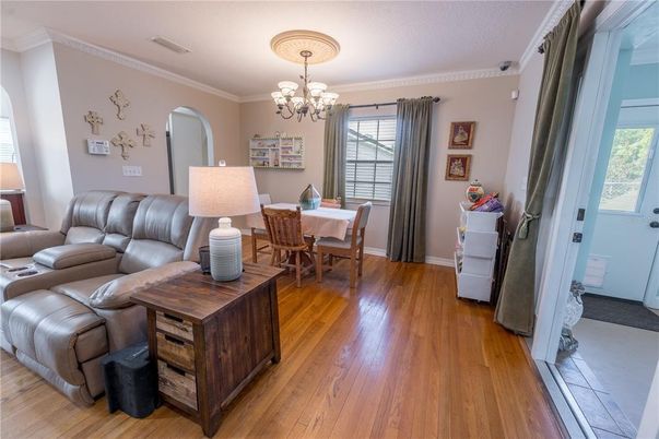 Chandelier, Dining room, Interior, Living room, Wood Texture Flooring
