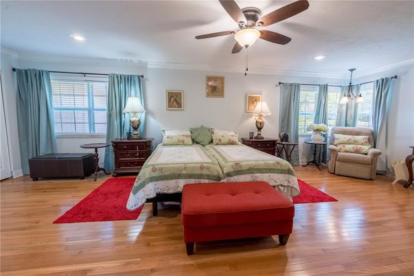 Bedroom, Interior, Pendant Lights, Recessed Lighting, Wood Texture Flooring
