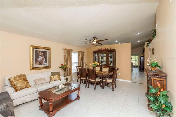 Dining room, Interior, Living room, Recessed Lighting