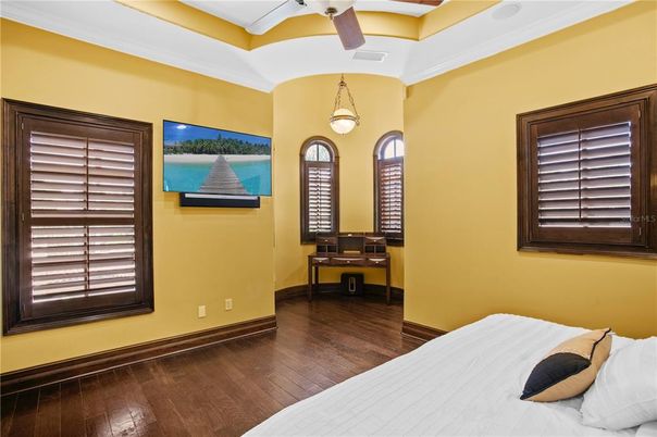 Bedroom, Interior, Pendant Lights, Wood Texture Flooring