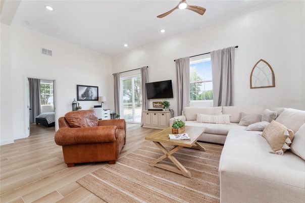 Interior, Living room, Recessed Lighting, Wood Texture Flooring