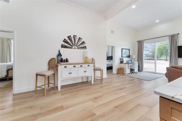 Interior, Recessed Lighting, Wood Texture Flooring