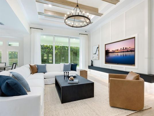 Chandelier, Dining room, Interior, Living room, Recessed Lighting, Wooden Beams