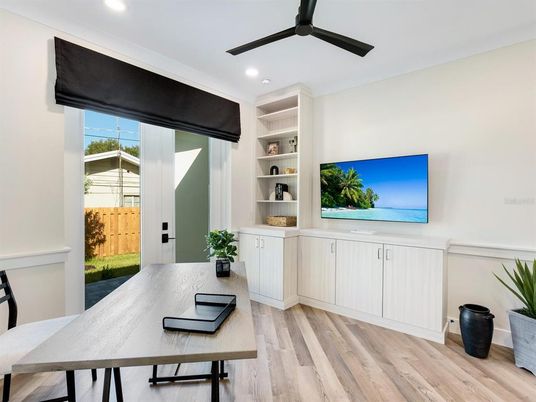 Home Office, Interior, Recessed Lighting, Wood Texture Flooring