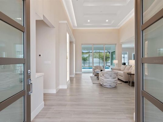 Interior, Recessed Lighting, Water, Wood Texture Flooring