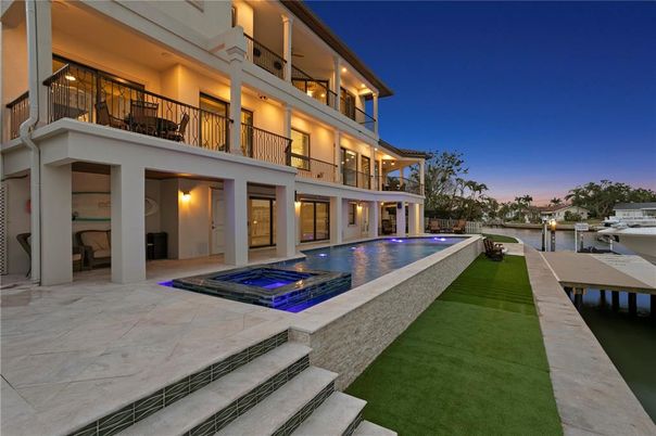 Backyard, Exterior, Pool, Water
