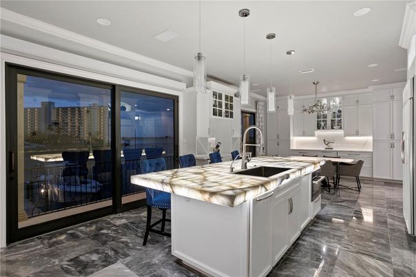 Dining room, Interior, Kitchen, Marble, Pendant Lights, Recessed Lighting