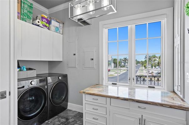 Interior, Washer