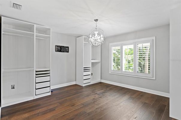 Empty room, Interior, Pendant Lights, Wood Texture Flooring