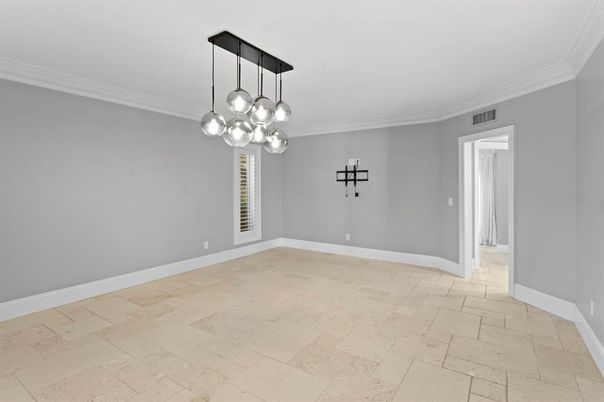 Empty room, Interior, Pendant Lights