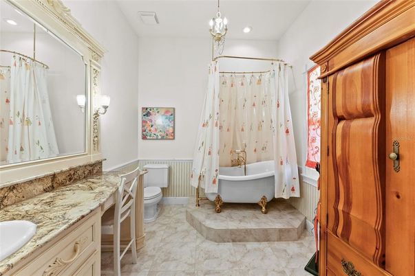 Bathroom, Free Standing Baths, Interior, Marble, Pendant Lights, Recessed Lighting